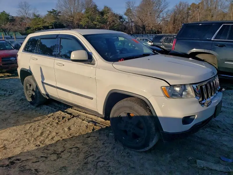 2011 JEEP GRAND CHEROKEE LAREDO  