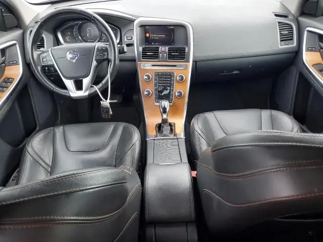 2017 VOLVO XC60 T5 INSCRIPTION  