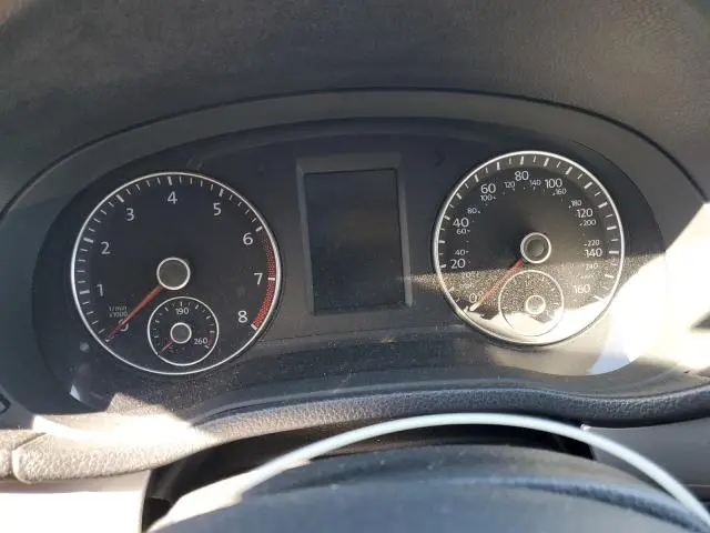 2013 VOLKSWAGEN PASSAT S  