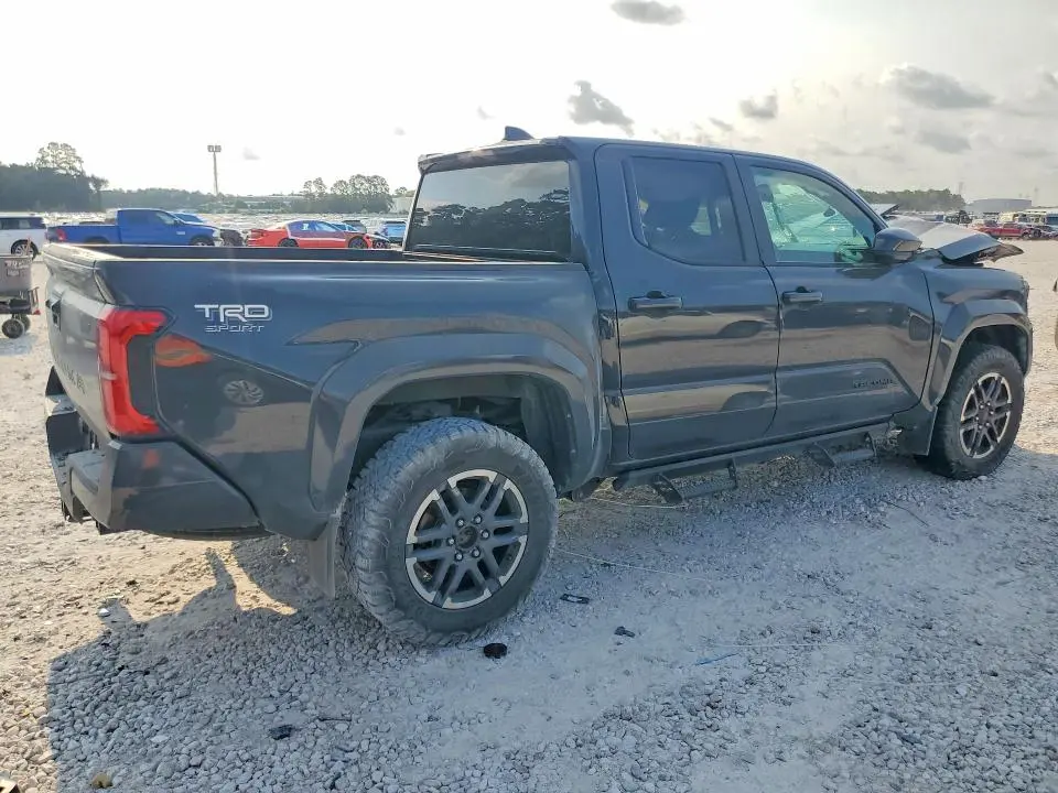 2024 TOYOTA TACOMA TRD SPORT  