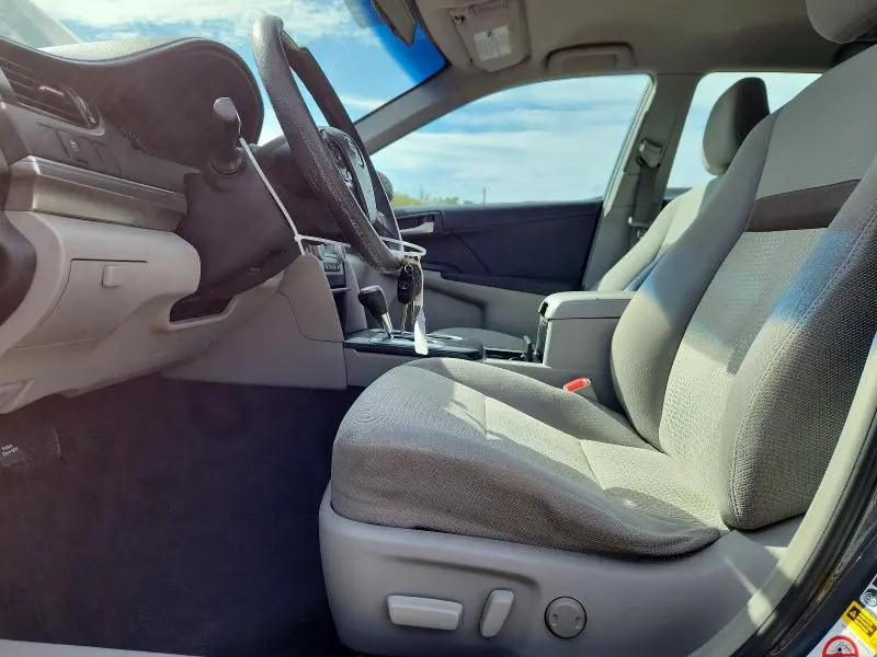 2012 TOYOTA CAMRY LE  