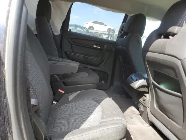 2017 CHEVROLET TRAVERSE LT  