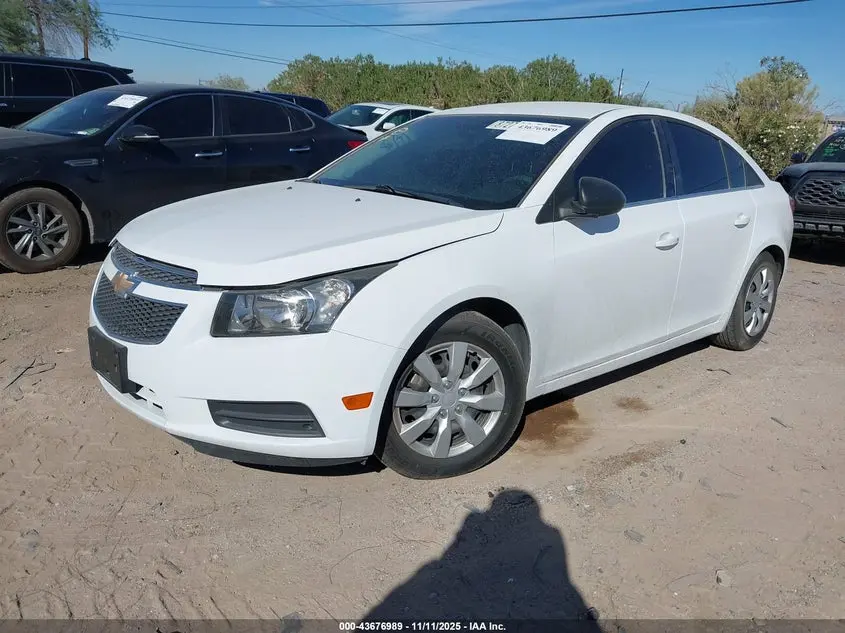2012 CHEVROLET CRUZE LS