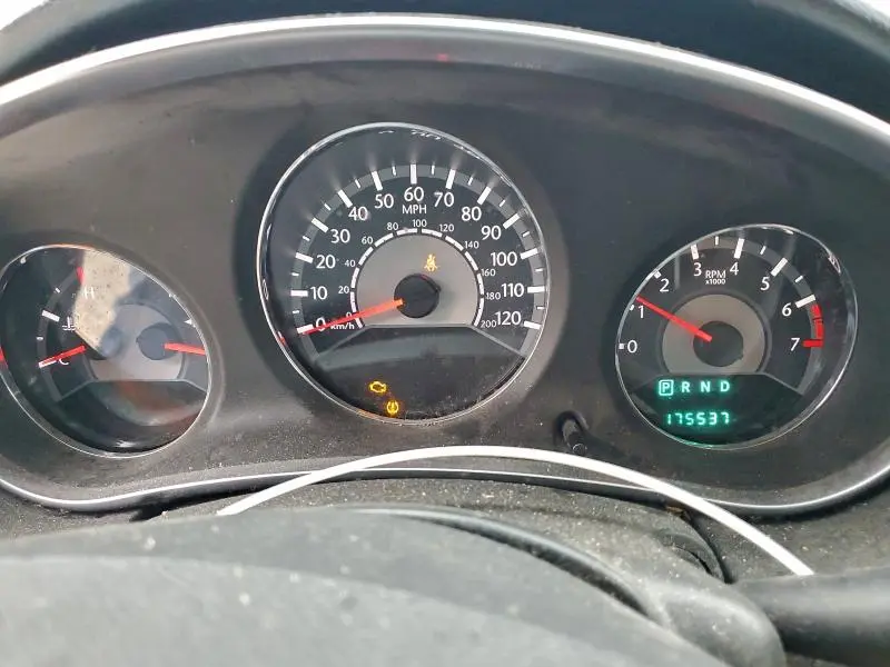 2012 CHRYSLER 200 LX  