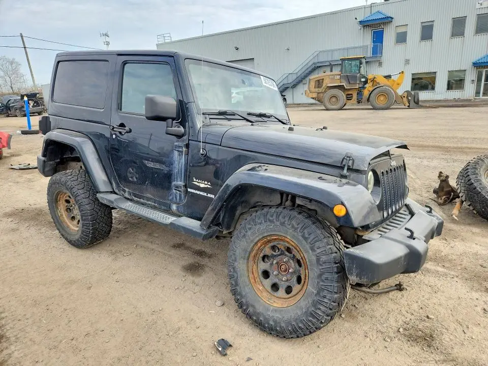 2013 JEEP WRANGLER SAHARA  