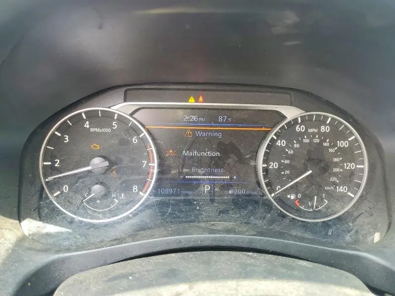2022 NISSAN ALTIMA SR  