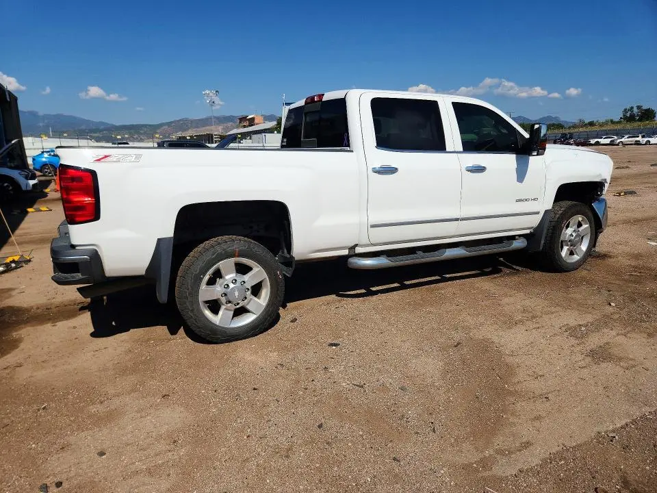 2017 CHEVROLET SILVERADO K2500 HEAVY DUTY LTZ  