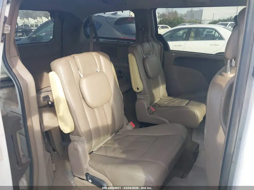 2014 CHRYSLER TOWN & COUNTRY TOURING