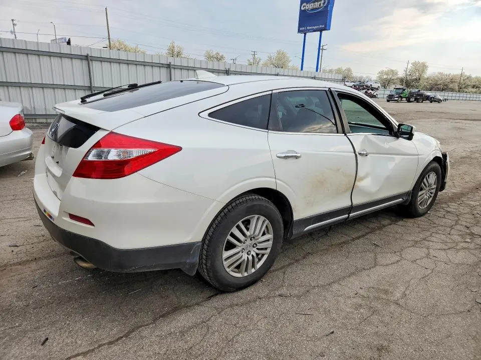 2015 HONDA CROSSTOUR EXL  