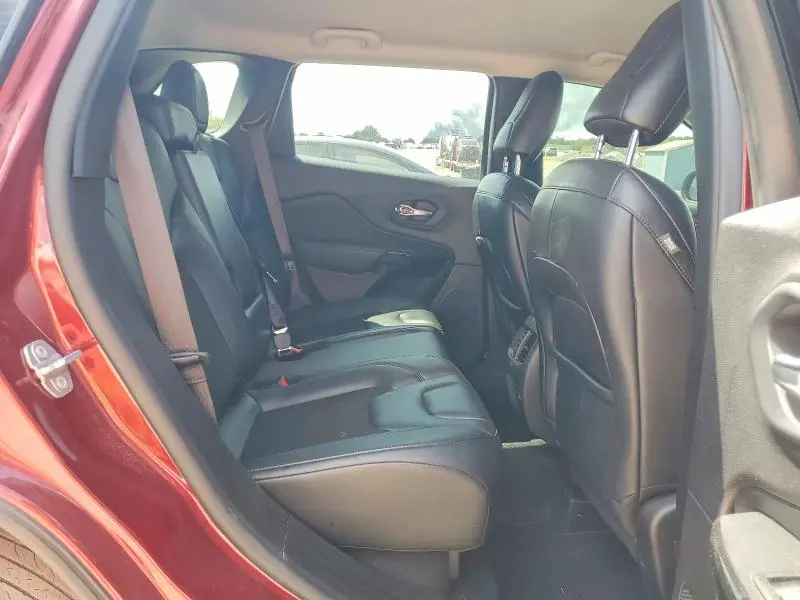 2021 JEEP CHEROKEE LATITUDE PLUS  