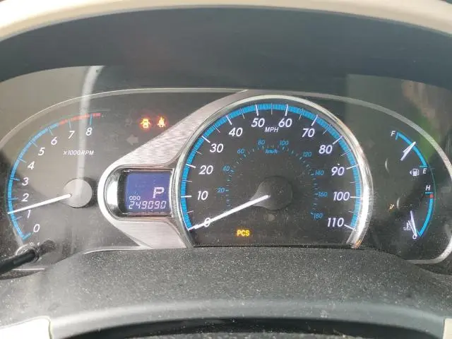 2012 TOYOTA SIENNA XLE  