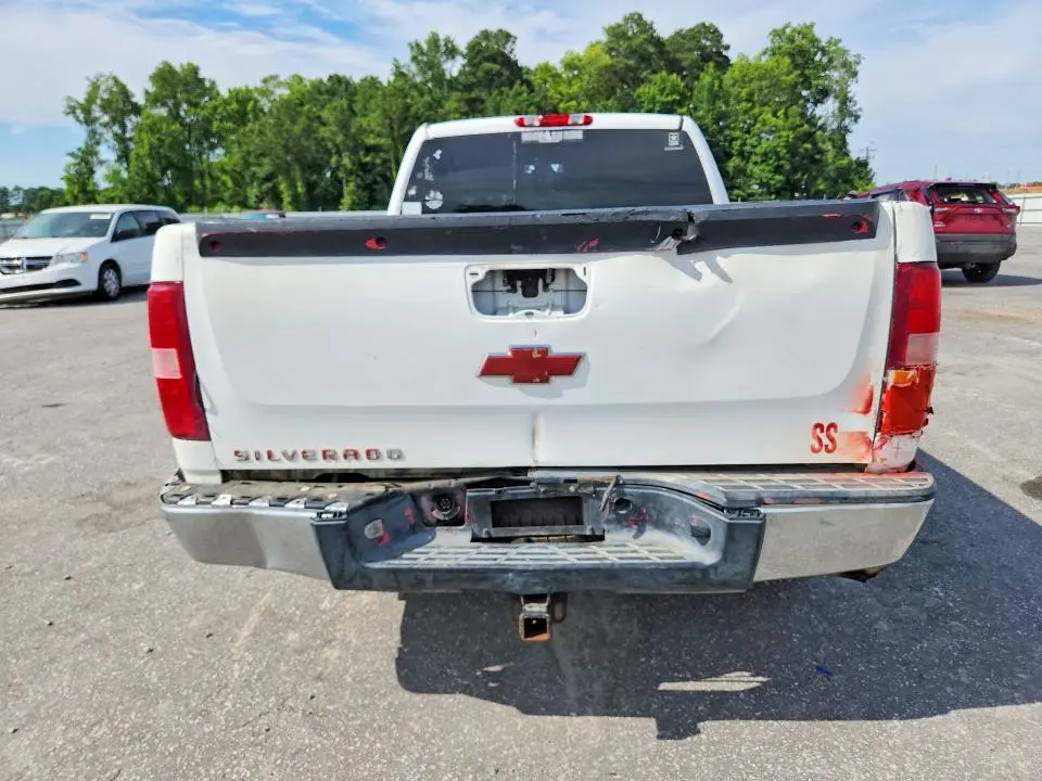 2011 CHEVROLET SILVERADO C1500  