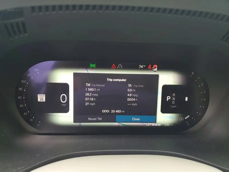 2024 VOLVO XC60 PLUS  
