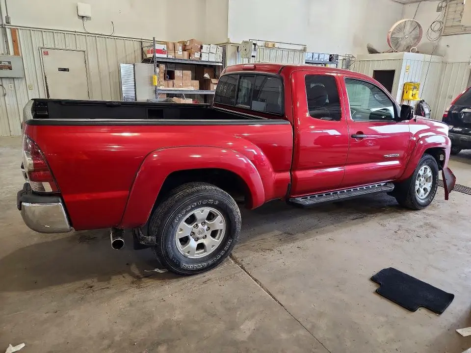 2012 TOYOTA TACOMA V6  