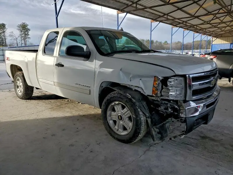 2010 CHEVROLET SILVERADO K1500 LT  