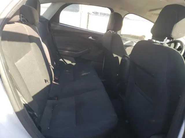 2018 FORD FOCUS SE