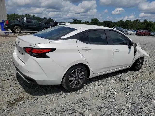 2021 NISSAN VERSA SV  