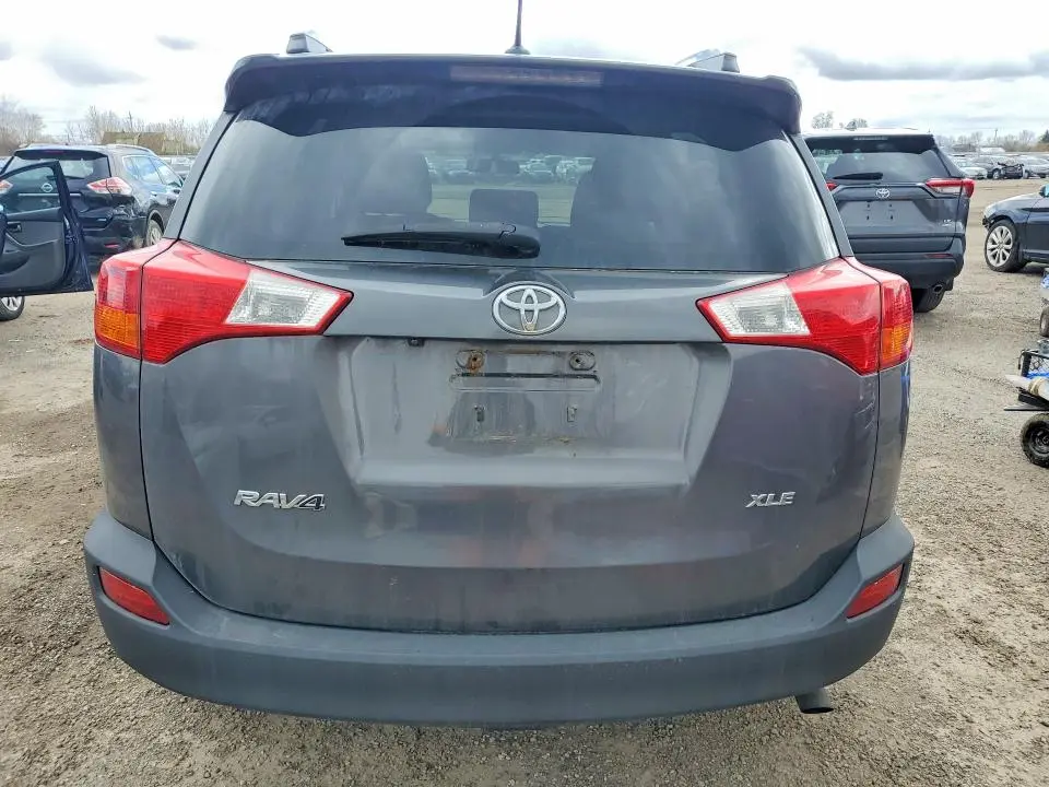 2013 TOYOTA RAV4 XLE  