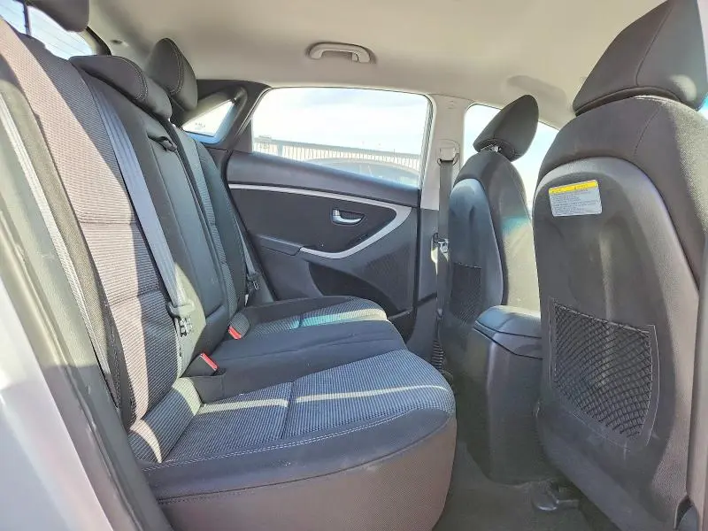 2017 HYUNDAI ELANTRA GT BASE  