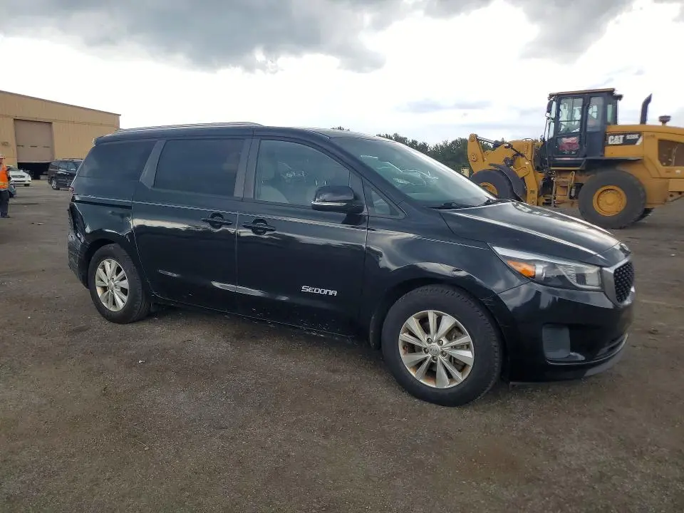 2016 KIA SEDONA LX  