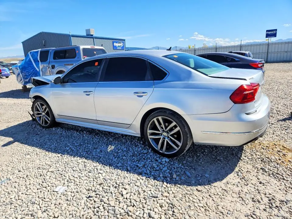 2016 VOLKSWAGEN PASSAT S  