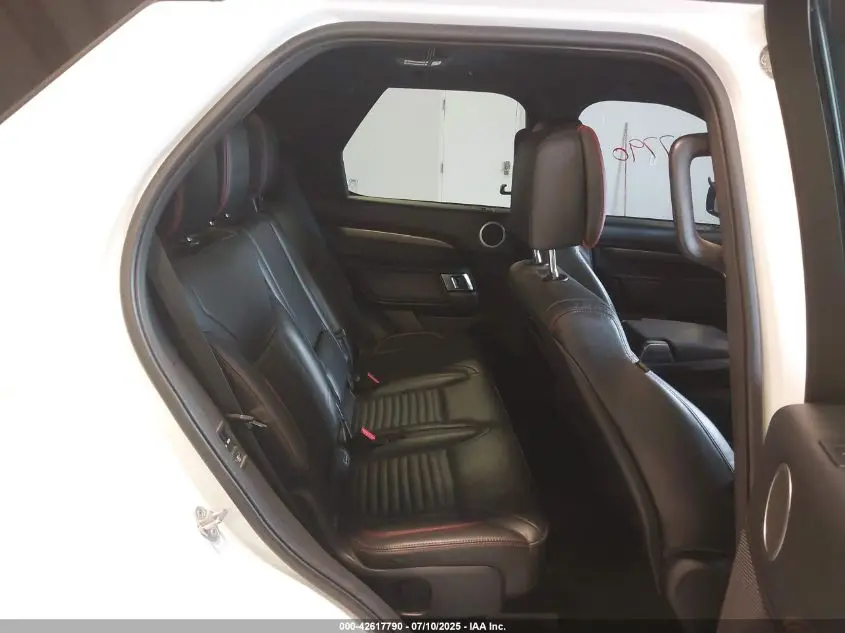 2018 LAND ROVER DISCOVERY HSE LUXURY