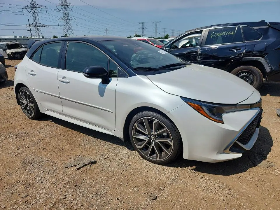 2022 TOYOTA COROLLA XSE  