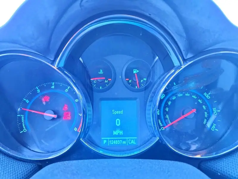 2012 CHEVROLET CRUZE LT  