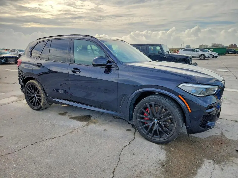 2022 BMW X5 M50I  