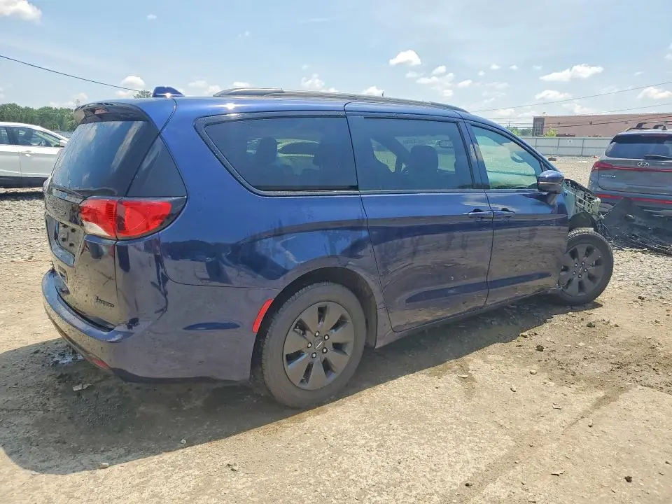 2020 CHRYSLER PACIFICA HYBRID LIMITED  