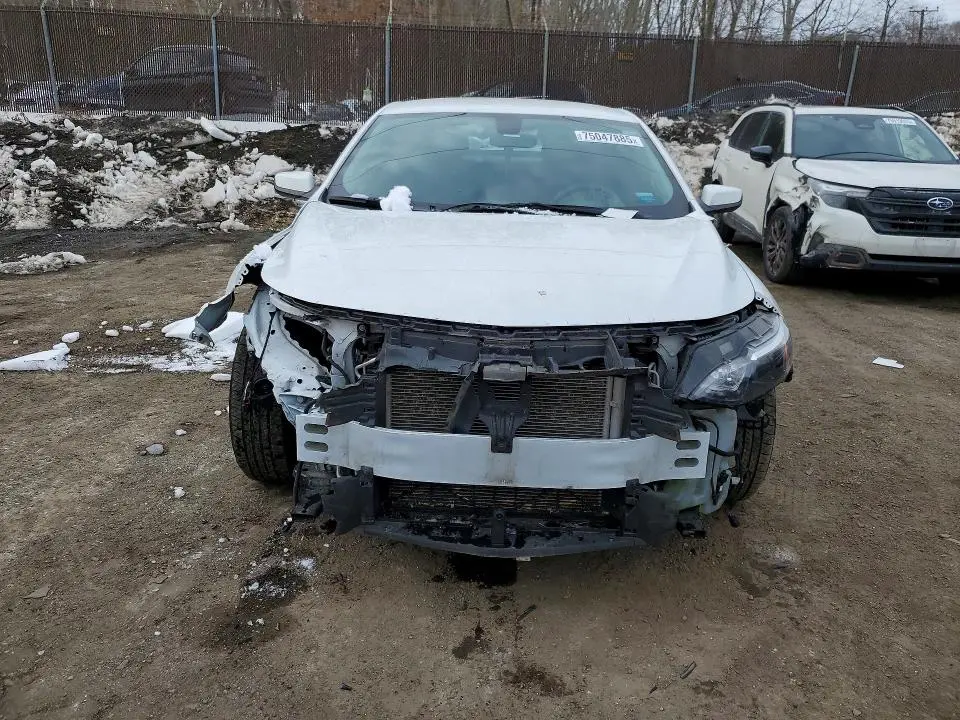 2022 CHEVROLET MALIBU LT  