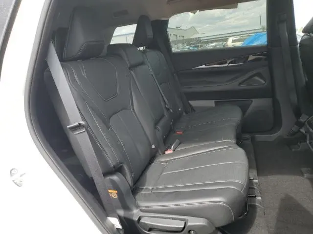 2025 INFINITI QX60 PURE  