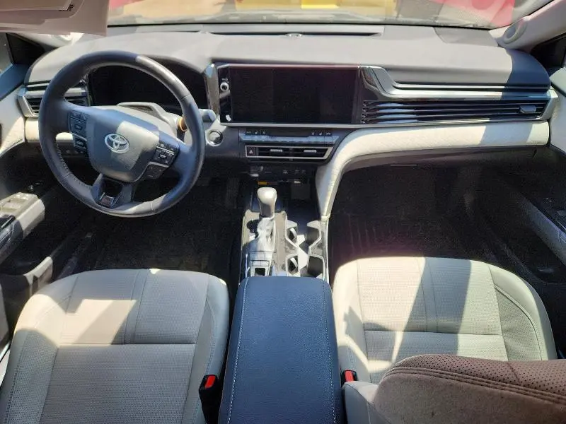 2025 TOYOTA CAMRY   