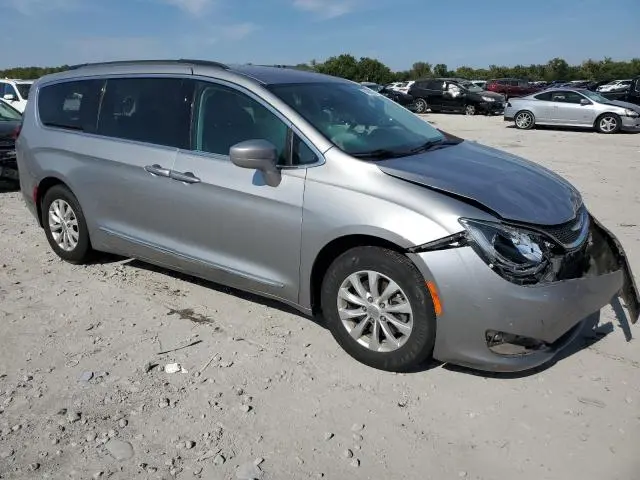 2017 CHRYSLER PACIFICA TOURING L  