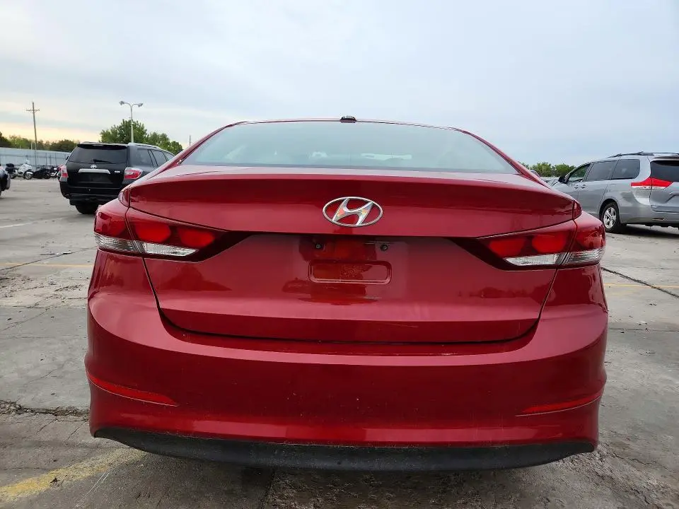 2017 HYUNDAI ELANTRA SE  