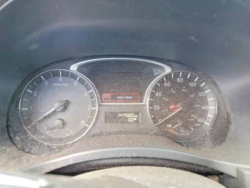 2015 NISSAN PATHFINDER SV  