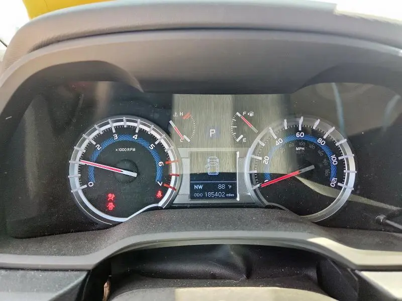 2015 TOYOTA 4RUNNER SR5  