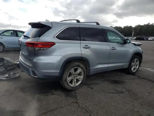 2017 TOYOTA HIGHLANDER LIMITED  