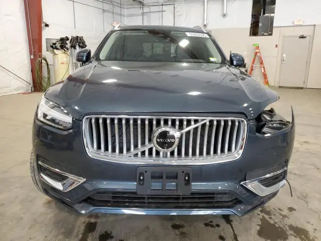 2024 VOLVO XC90 PLUS