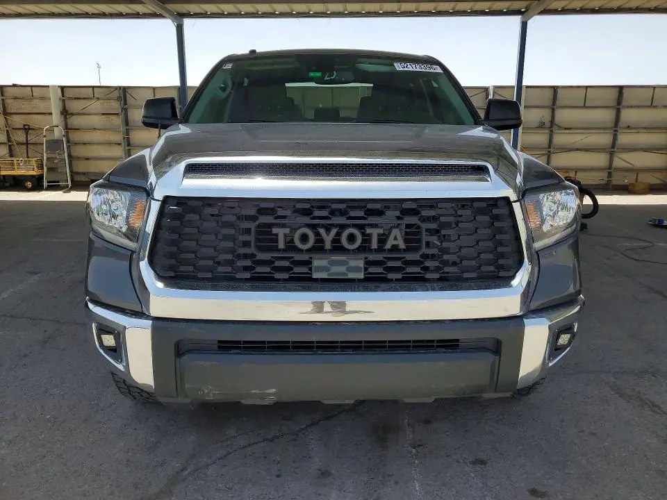 2019 TOYOTA TUNDRA CREWMAX SR5  