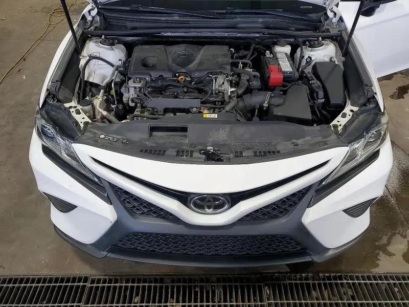 2020 TOYOTA CAMRY SE NIGHTSHADE  