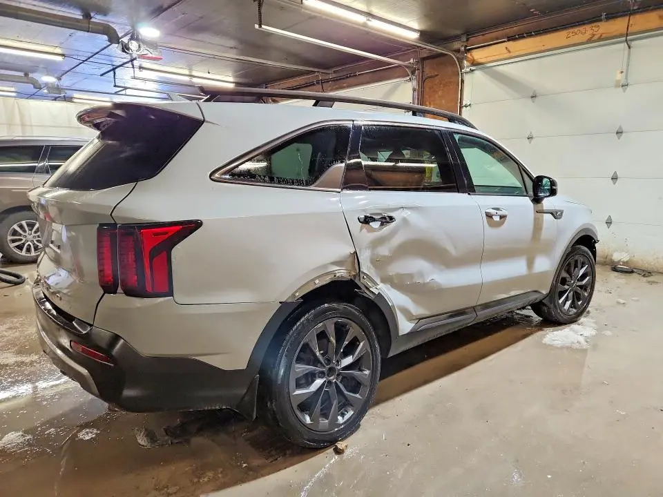 2022 KIA SORENTO X-LINE EX  