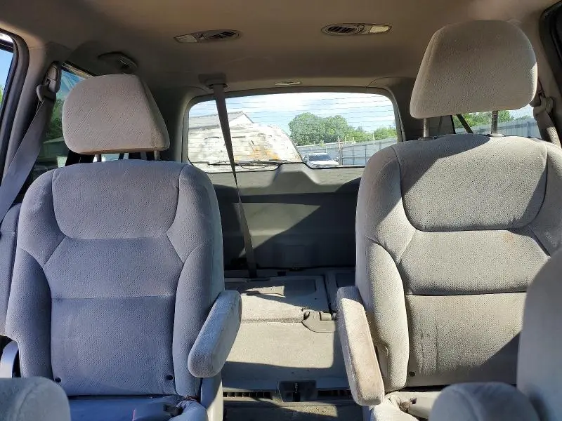 2010 HONDA ODYSSEY LX  