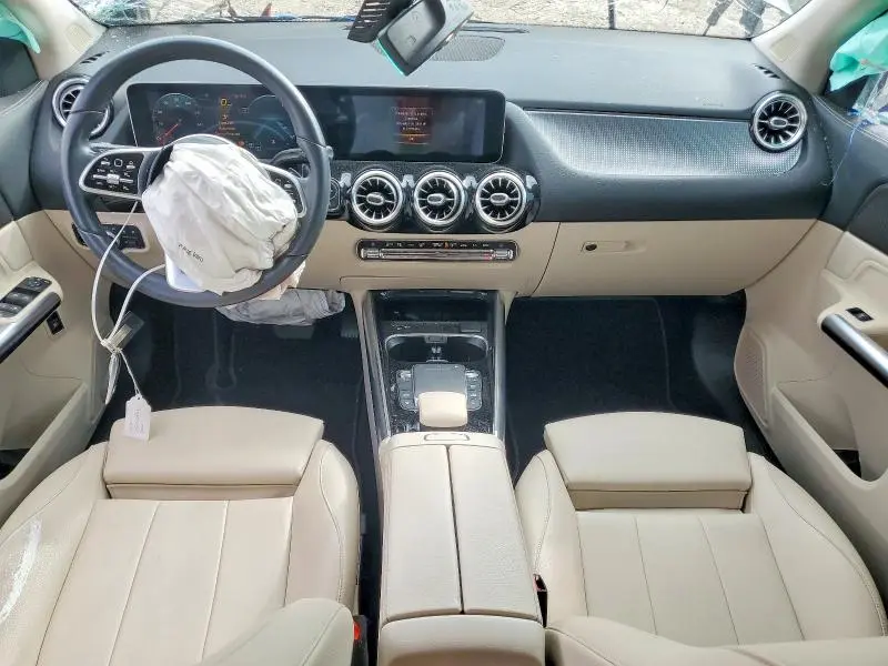 2021 MERCEDES-BENZ GLA 250 4MATIC  