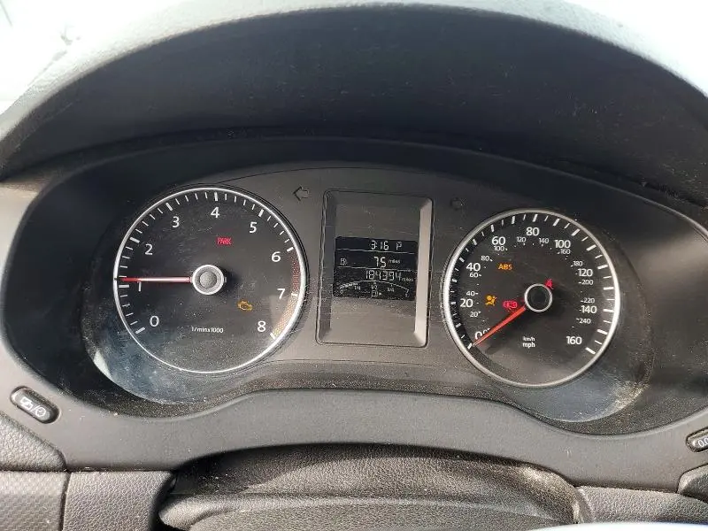 2014 VOLKSWAGEN JETTA SE  