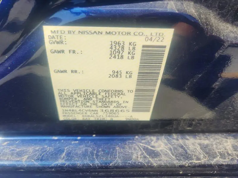 2022 NISSAN ALTIMA SR  
