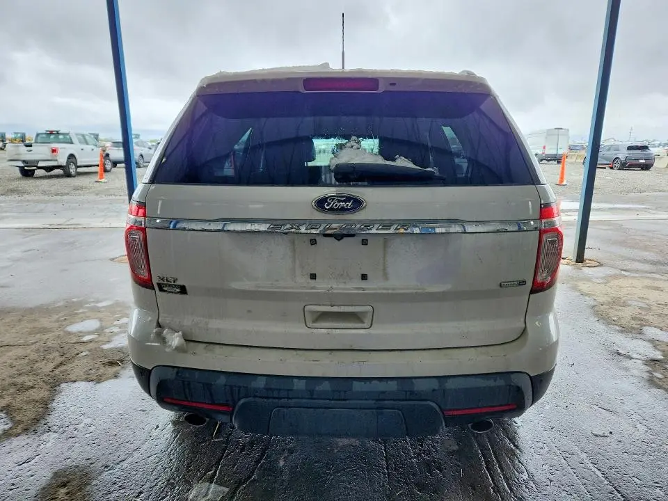 2015 FORD EXPLORER XLT  