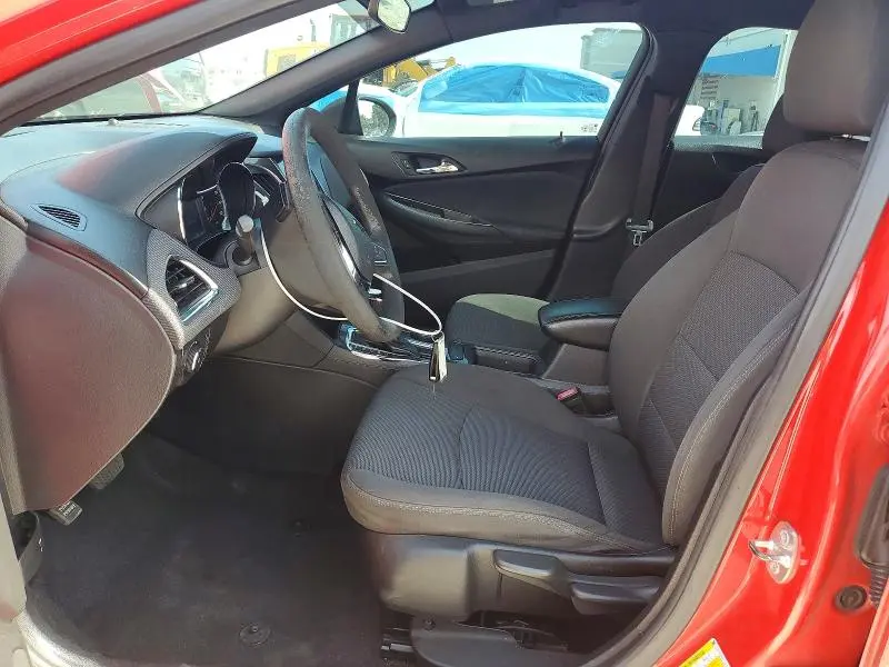 2019 CHEVROLET CRUZE LT  