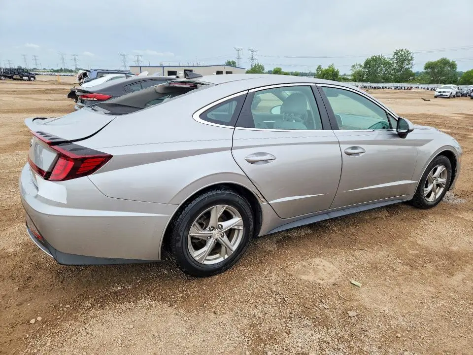2020 HYUNDAI SONATA SE  