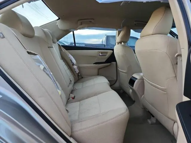 2015 TOYOTA CAMRY LE  